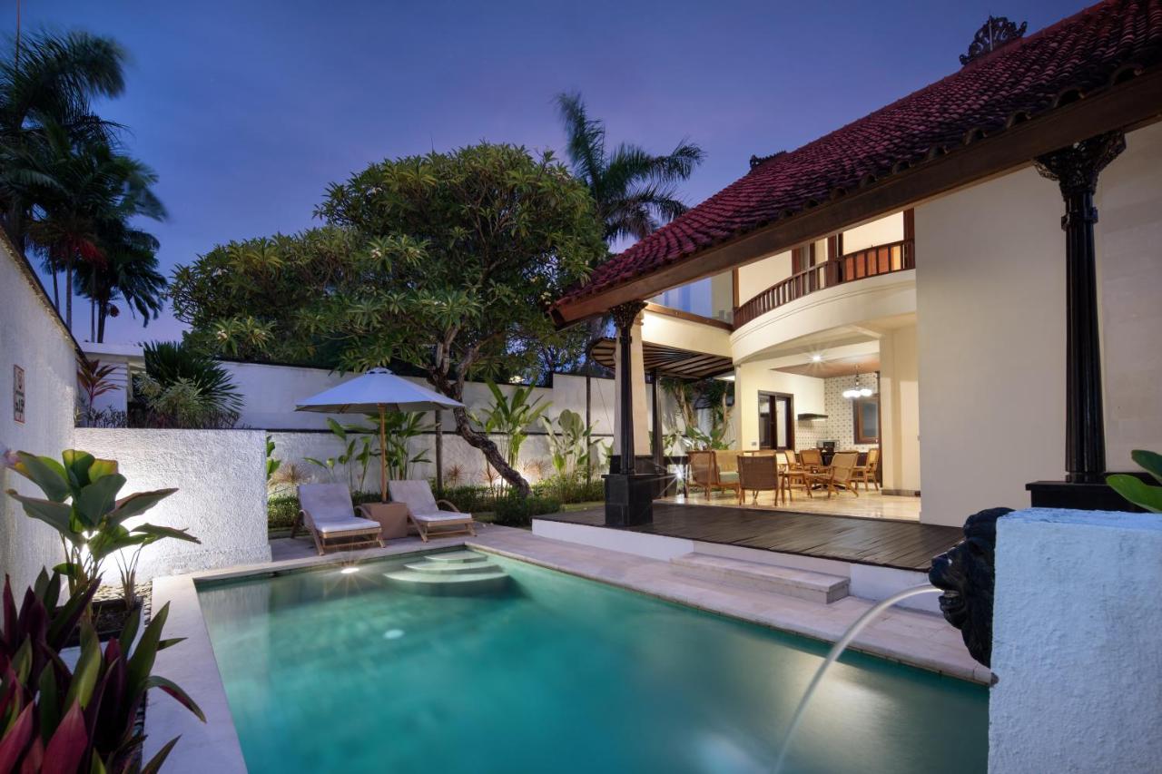 The Club Villas Seminyak Exteriör bild