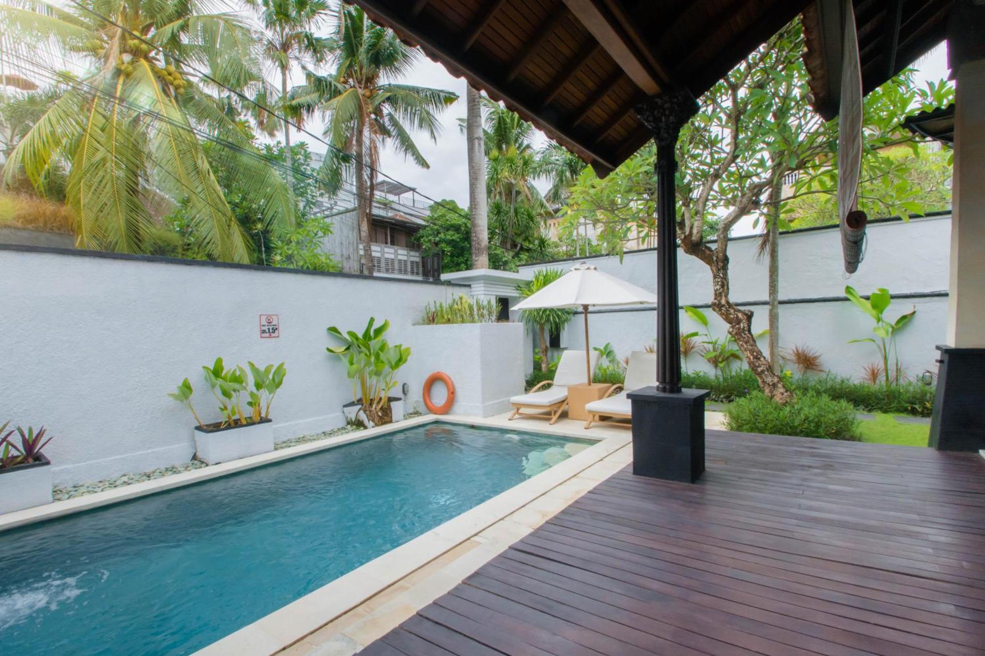 The Club Villas Seminyak Exteriör bild
